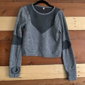 Joy Lab Flex Workout long sleeve crop shirt